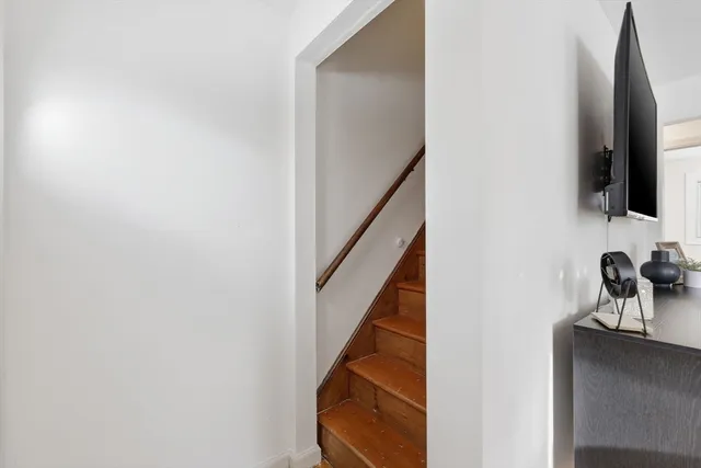 $334,900 | 183 Ventura Street, Ludlow, MA 01056