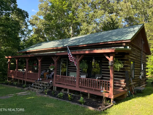 $299,900 | 246 Lakeview Tellico Plains, Tellico Plains, TN 37385