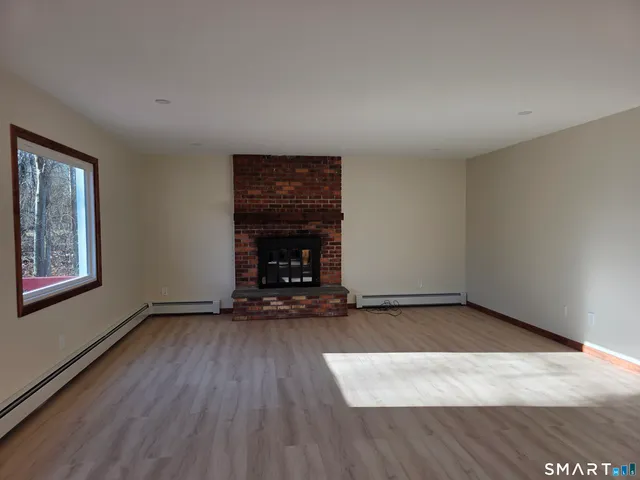 $3,500 | 29 Brook Pine Drive, Shelton, CT 06484