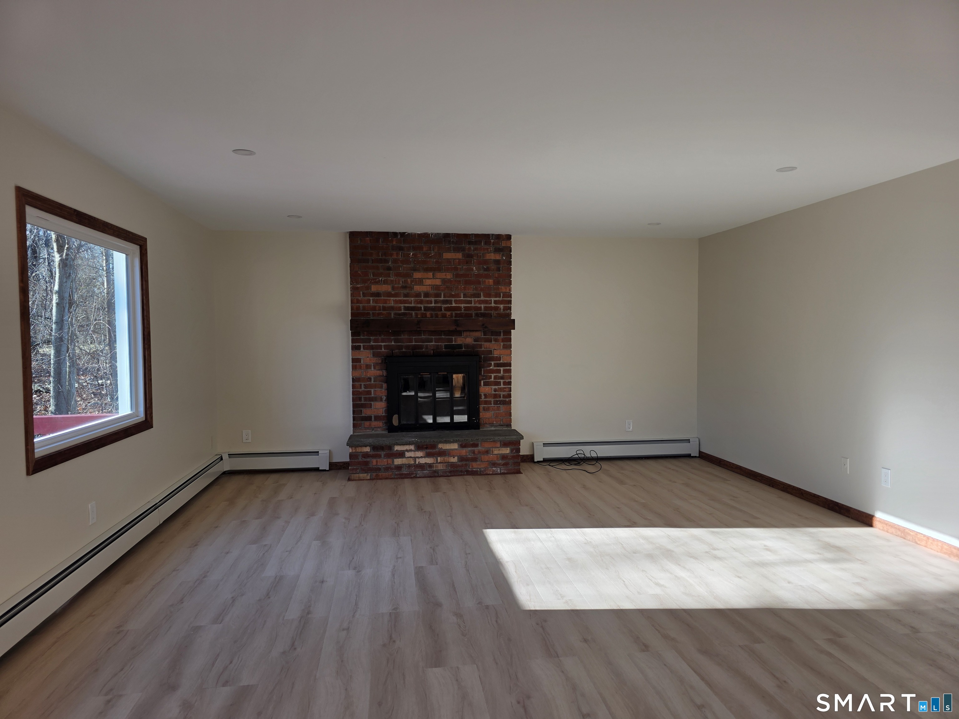 29 Brook Pine Drive Shelton, CT 06484 - Photo 15 of 36