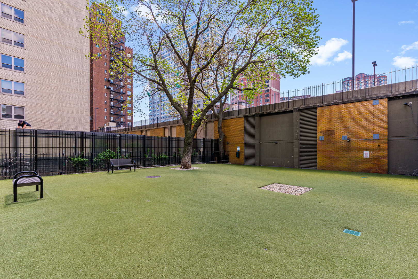 655 West Irving Park Road, Unit 4415 Chicago, IL 60613 - Photo 26 of 33 Gallery Image 26