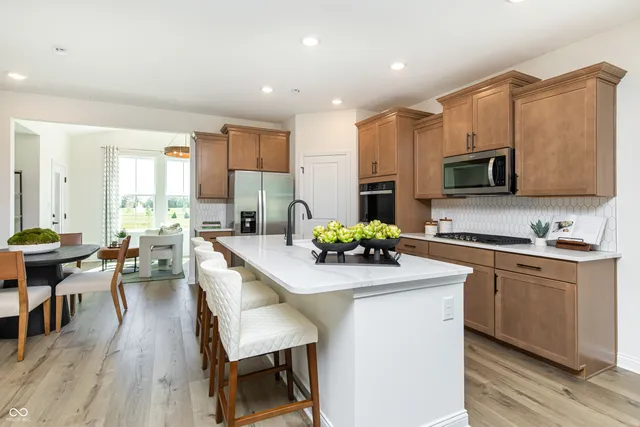 $379,990 | 18452 Depoe Lane, Westfield, IN 46074