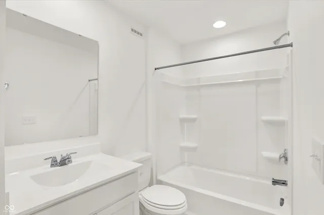 $379,990 | 18452 Depoe Lane, Westfield, IN 46074