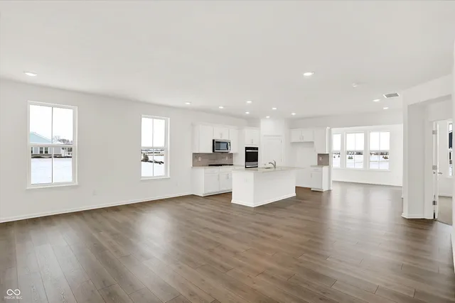 $379,990 | 18452 Depoe Lane, Westfield, IN 46074