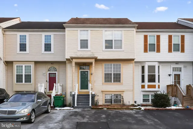 $2,200 | 409 Feather Drive, Newark, DE 19702