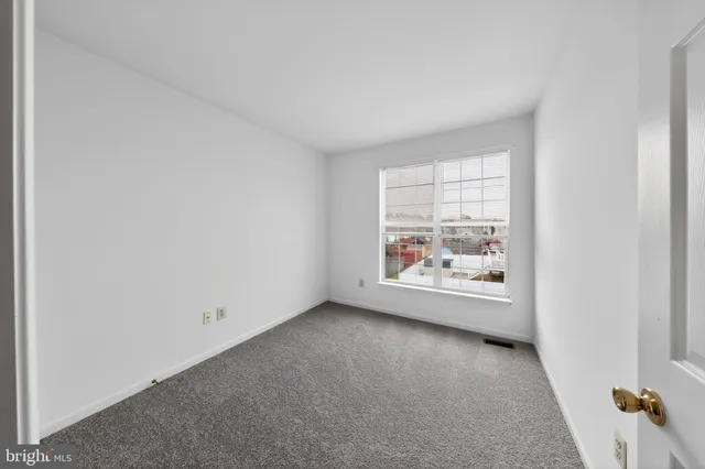 $2,200 | 409 Feather Drive, Newark, DE 19702