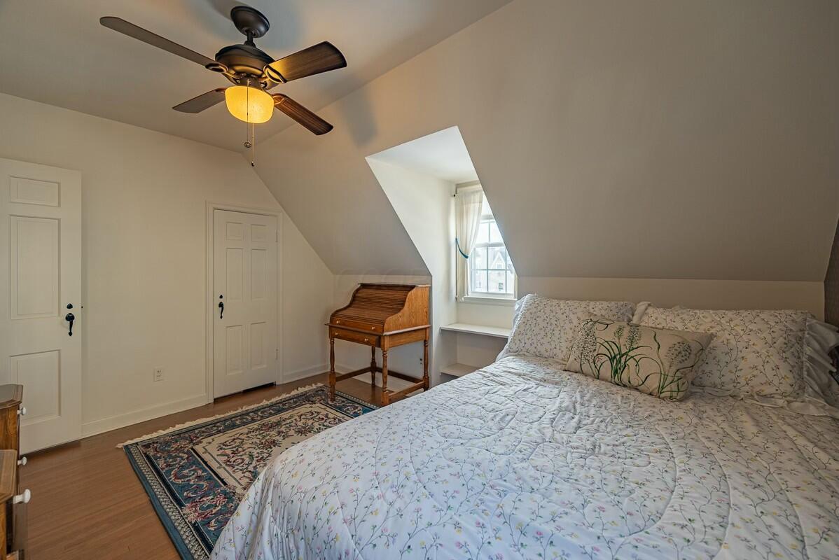 2570 Berwyn Road Columbus, OH 43221 - Photo 30 of 54 2nd Floor Bedroom #3