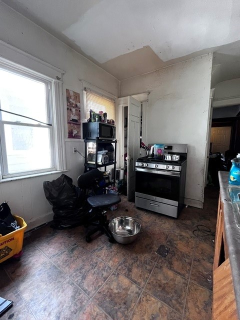 258 Albemarle Street Rochester, NY 14613 - Photo 9 of 21
