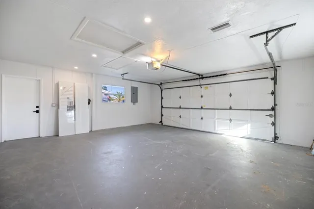 $4,100 | 328 Monet Drive, Nokomis, FL 34275