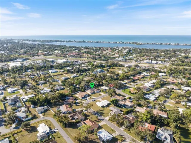 $4,100 | 328 Monet Drive, Nokomis, FL 34275