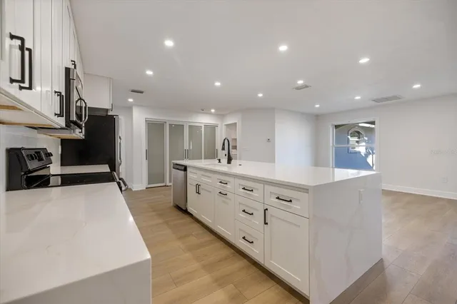 $4,100 | 328 Monet Drive, Nokomis, FL 34275