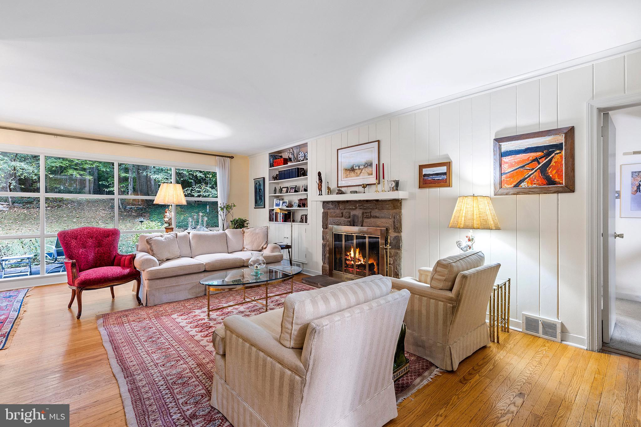 429 Devon State Road Devon, PA 19333 - Photo 5 of 36 Living Room