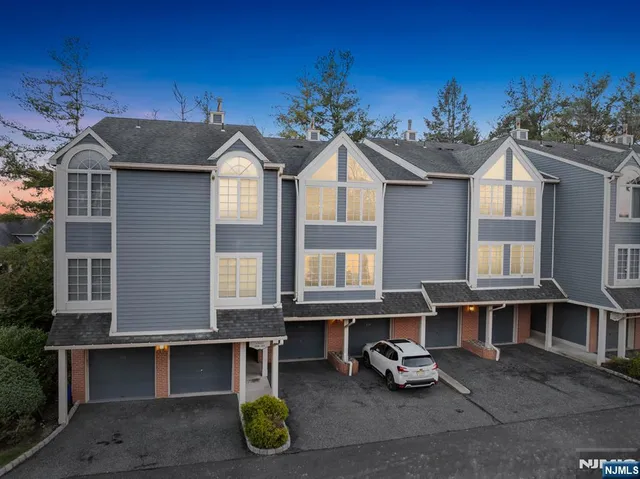 a car parked in front of a building