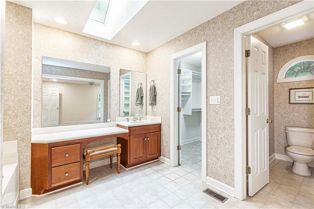 2307 River Run Road Browns Summit, NC 27214 - Photo 21 of 49 Gallery Image 21