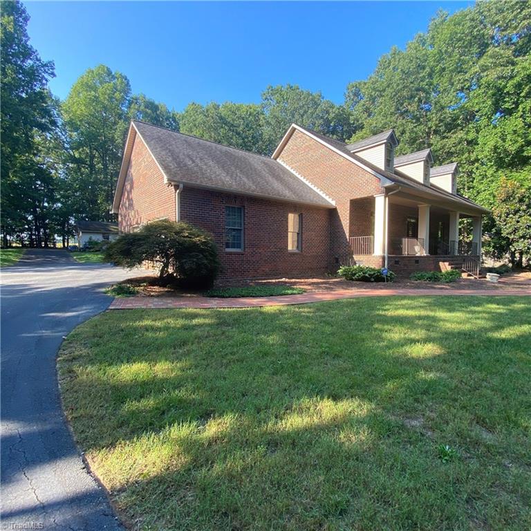 2307 River Run Road Browns Summit, NC 27214 - Photo 32 of 49 Gallery Image 32