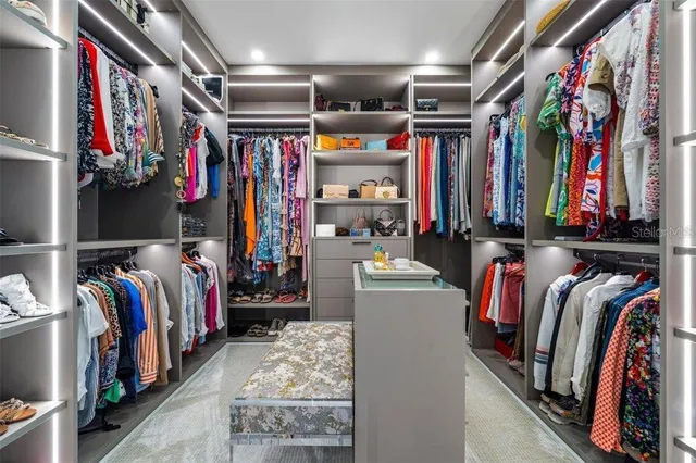 $5,995,000 | 111 Golden Gate Point, Unit 802PH, Sarasota, FL 34236