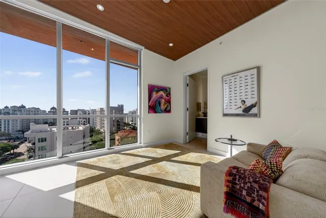 $5,995,000 | 111 Golden Gate Point, Unit 802PH, Sarasota, FL 34236