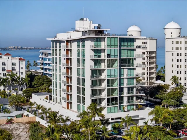 $5,995,000 | 111 Golden Gate Point, Unit 802PH, Sarasota, FL 34236