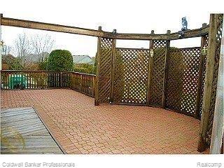 3447 Primrose Drive Rochester, MI 48307 - Photo 11 of 11 Deck