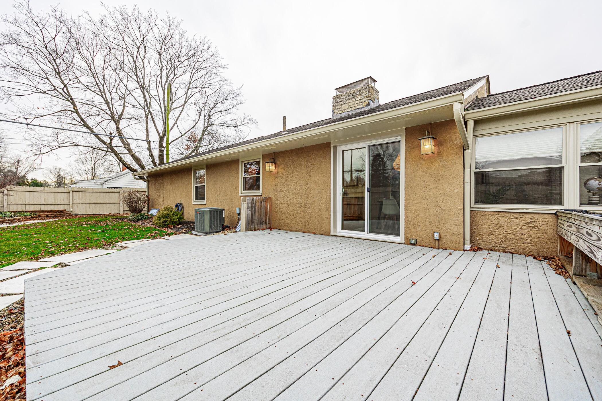 3176 Redding Road Columbus, OH 43221 - Photo 41 of 47 3176 Redding Road 019
