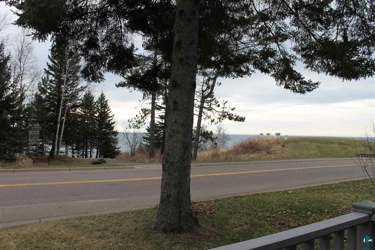 21 Park Road Two Harbors, MN 55616 - Photo 2 of 10 Gallery Image 2