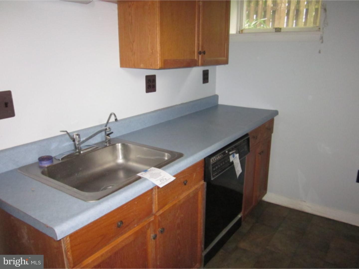 342 Ridgway Street Mount Holly, NJ 08060 - Photo 8 of 23 Gallery Image 8