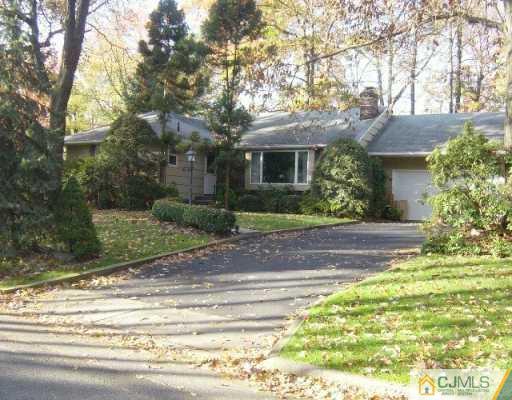 7 Clive Hills Road Edison, NJ 08820 - Photo 1 of 8