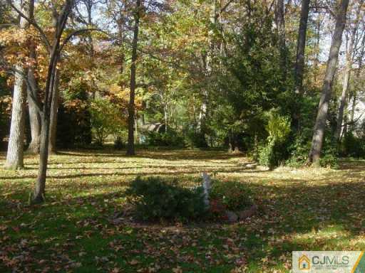 7 Clive Hills Road Edison, NJ 08820 - Photo 6 of 8