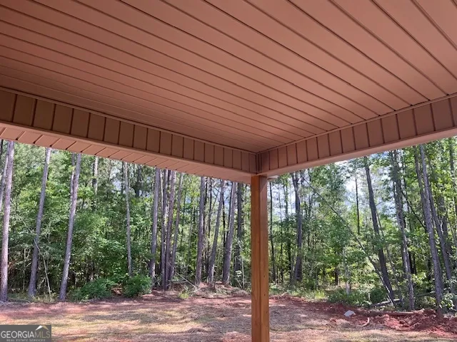 a big room with yard