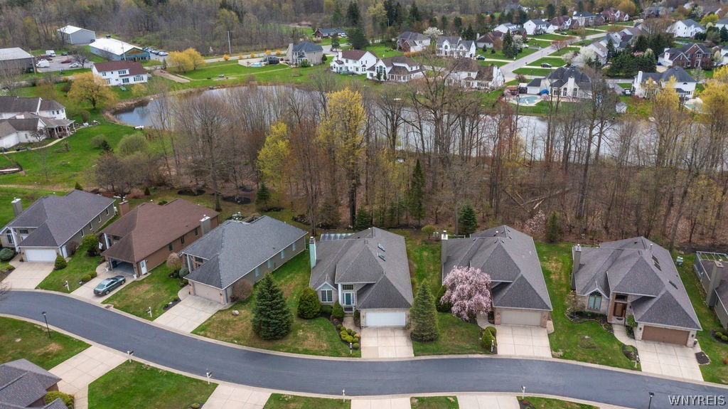 63 Sutherland Court Clarence, NY 14221 - Photo 5 of 40