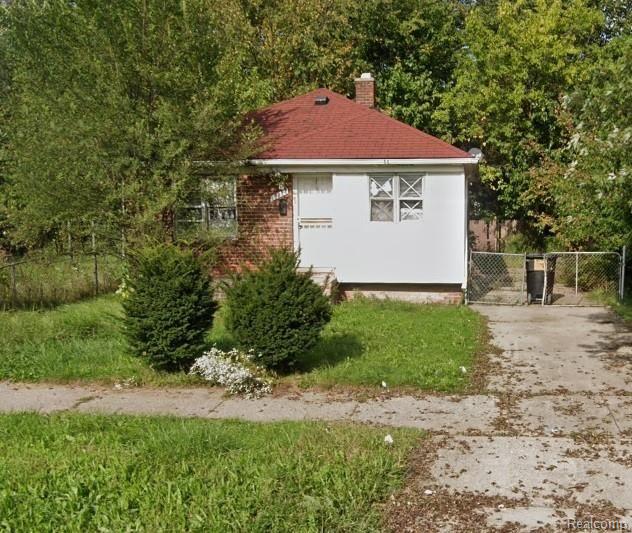 19043 Moross Road Detroit, MI 48224 - Photo 3 of 9