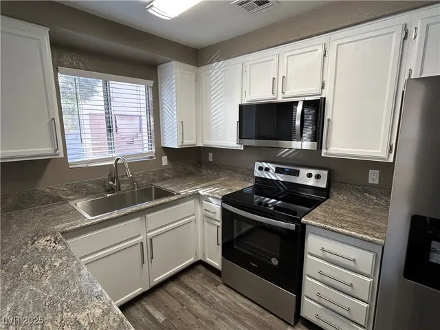 $1,500 | 6873 Tamarus Street, Unit 201, Las Vegas, NV 89119