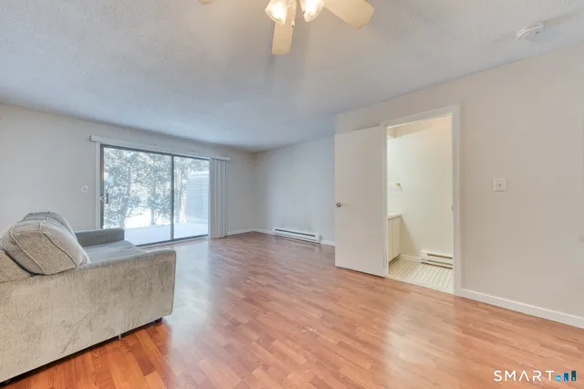 $164,000 | 35 Riveredge Drive, Unit 35, Winsted, CT 06098