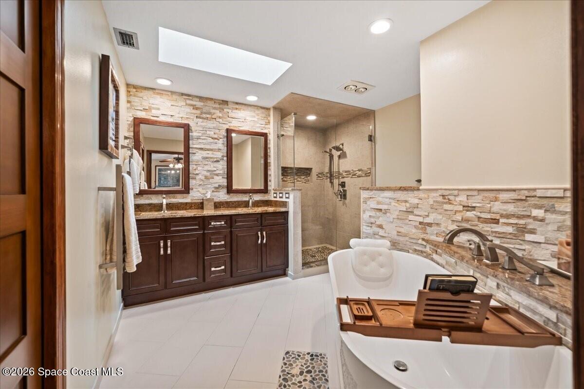 3071 Rio Palma North Indialantic, FL 32903 - Photo 23 of 49 023_Primary Bath
