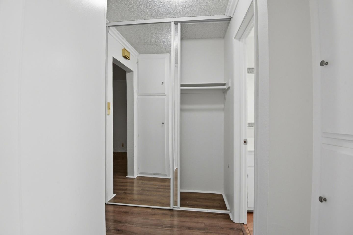 545 Chestnut Avenue, Unit 206 Long Beach, CA 90802 - Photo 20 of 23