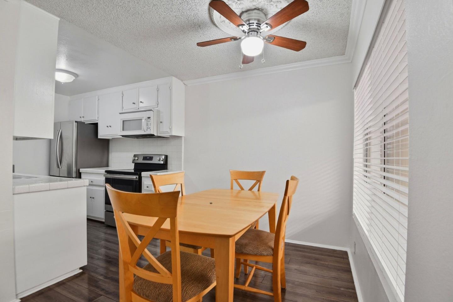 545 Chestnut Avenue, Unit 206 Long Beach, CA 90802 - Photo 10 of 23