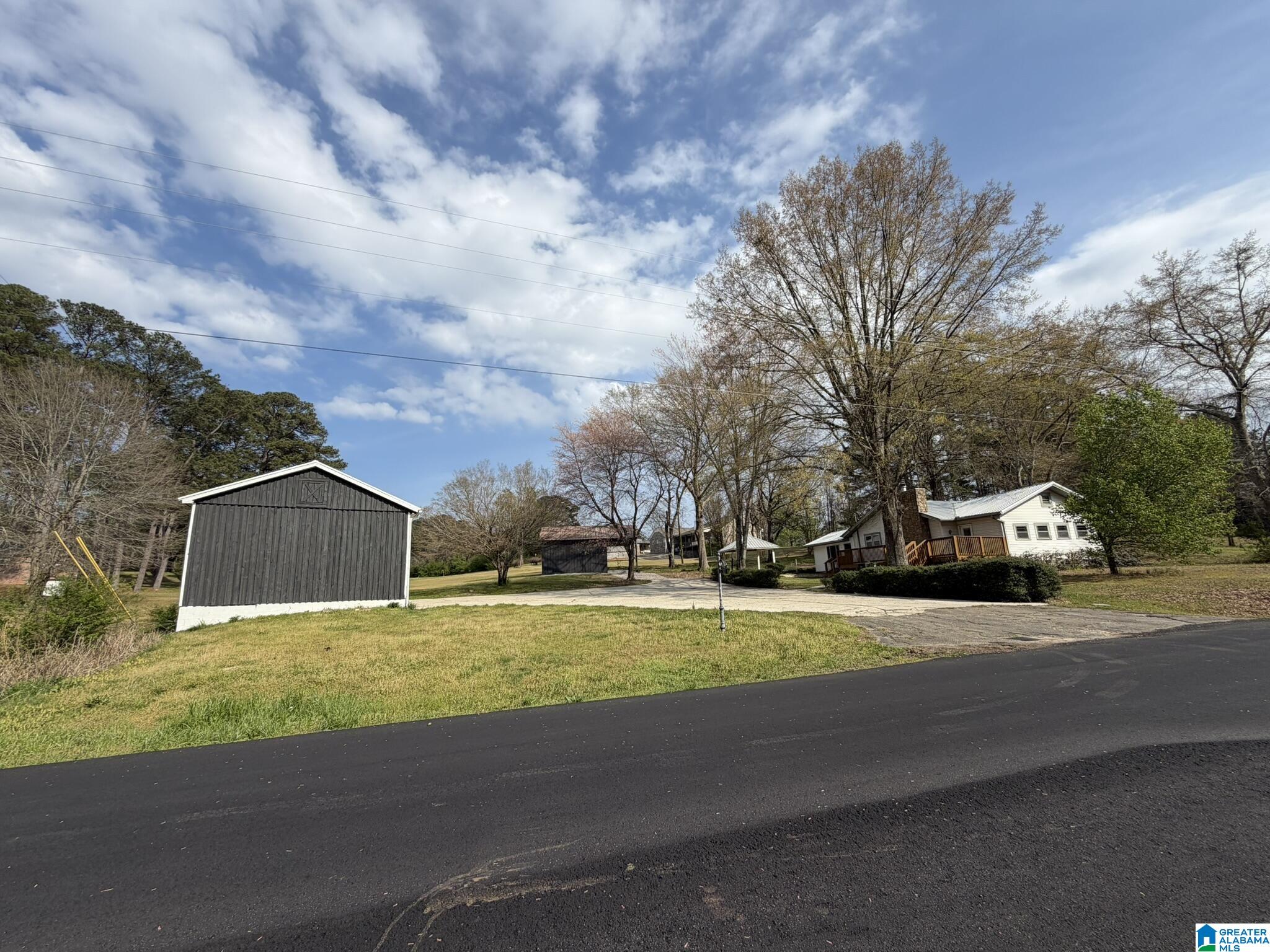 3708 Old Bradford - Trafford Road Warrior, AL 35180 - Photo 1 of 19