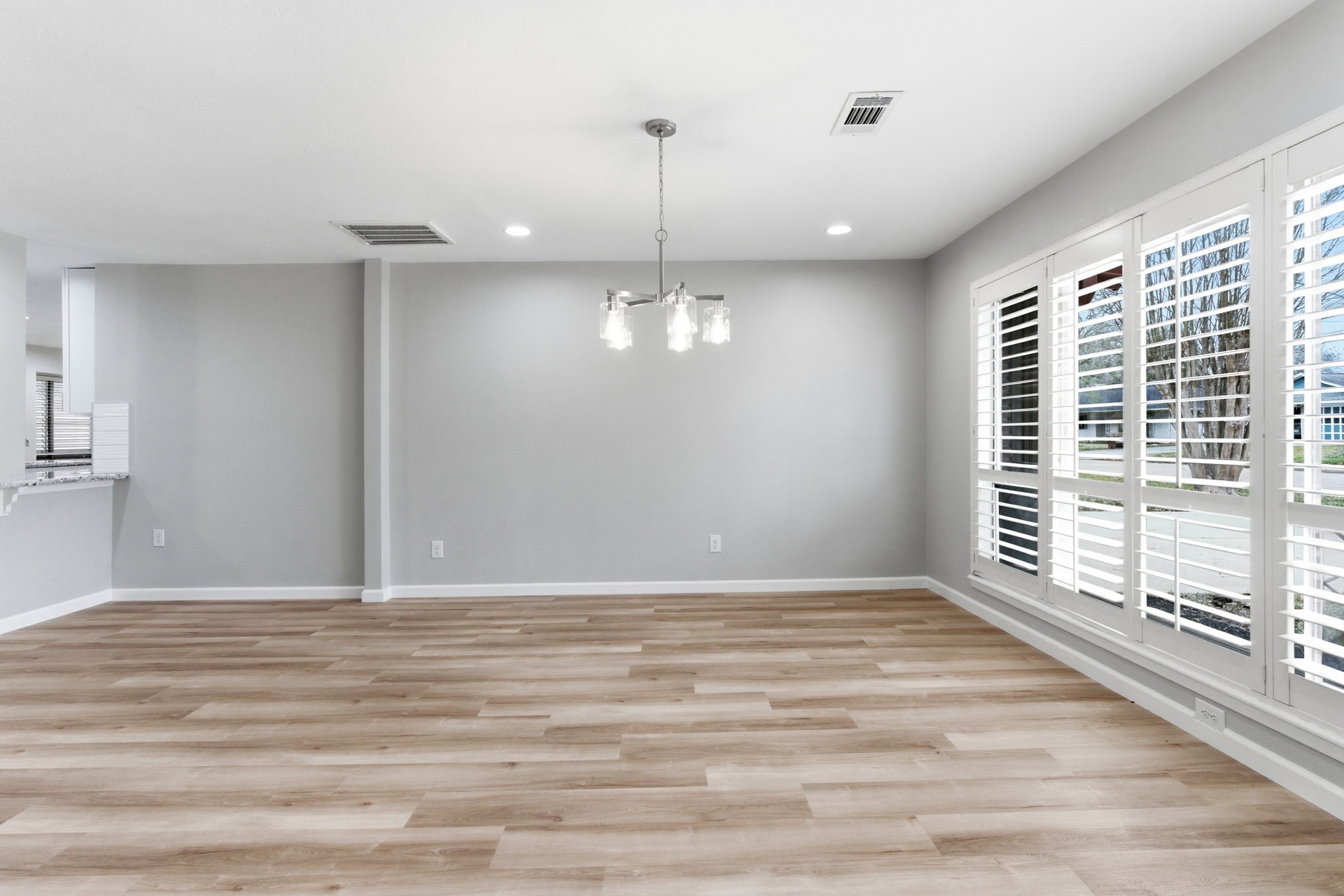 1620 Beachcomber Lane Houston, TX 77062 - Photo 24 of 27 a view of a livingroom with a ceiling fan and window
