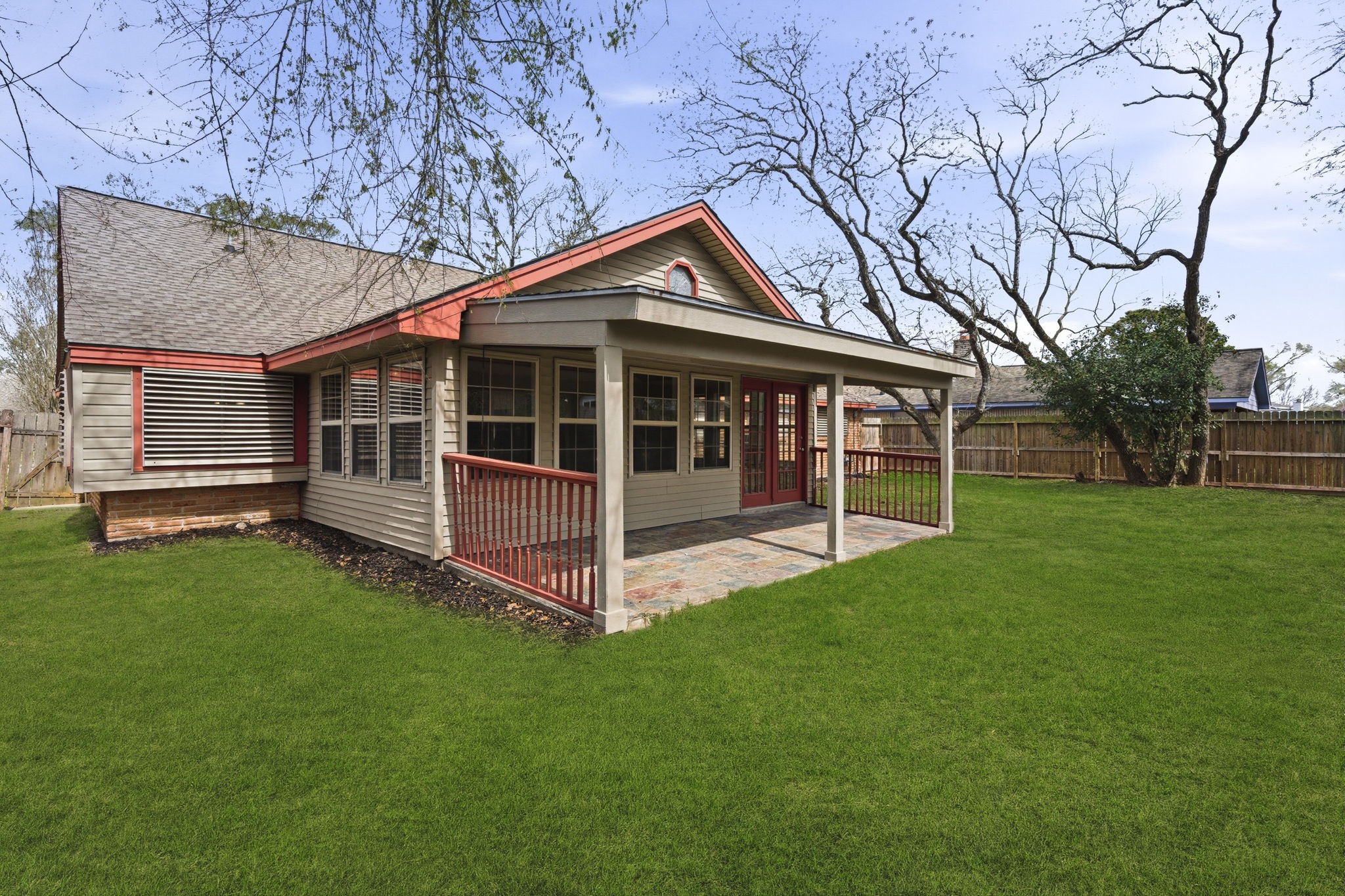1620 Beachcomber Lane Houston, TX 77062 - Photo 26 of 27 a view of a house with a yard and sitting area