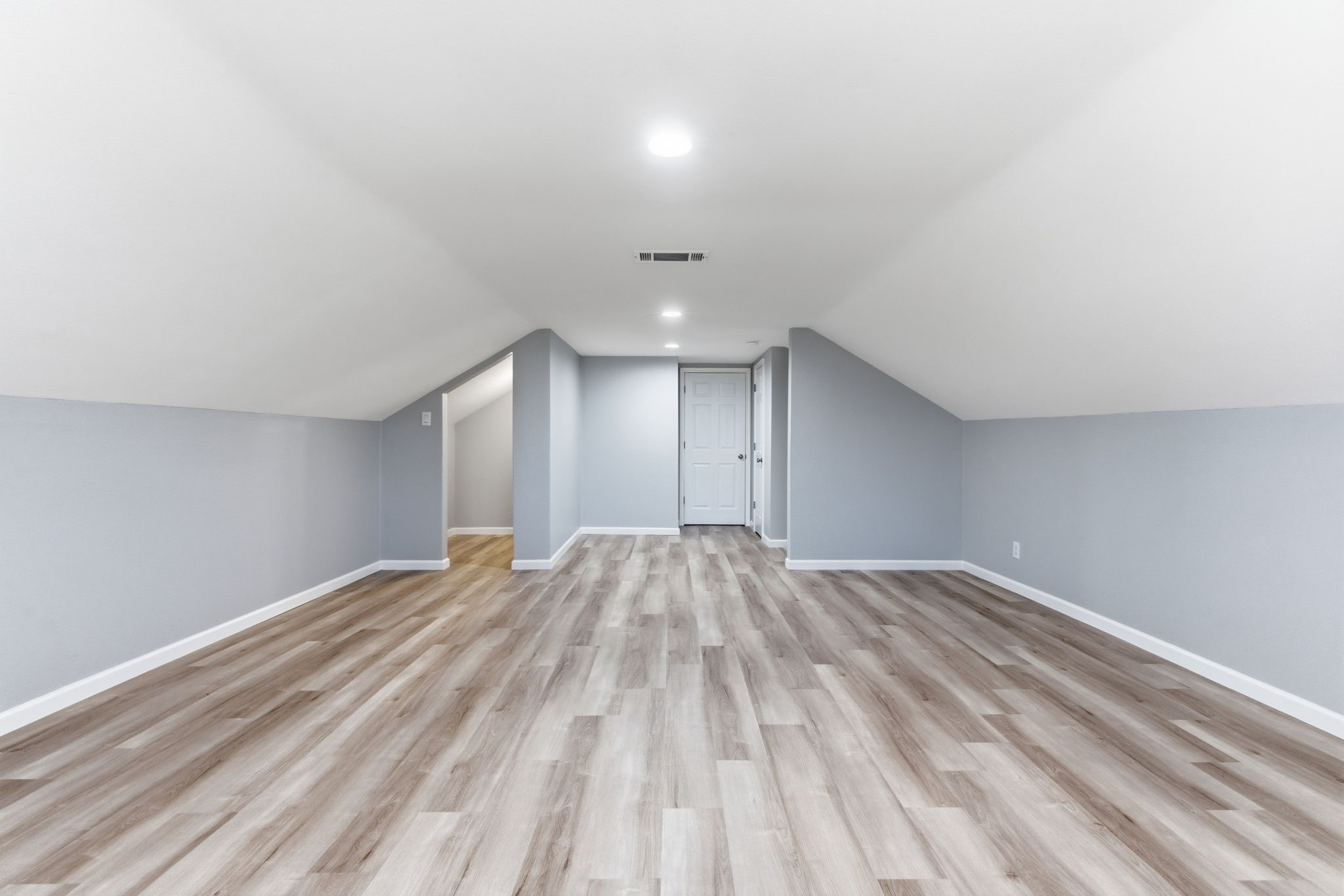 1620 Beachcomber Lane Houston, TX 77062 - Photo 9 of 27 a view of empty room with wooden floor