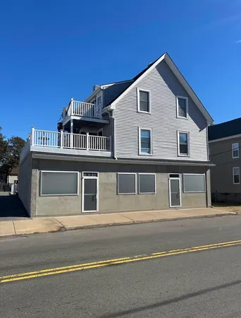 $1,160,000 | 431-433 Chatham Street, Lynn, MA 01902