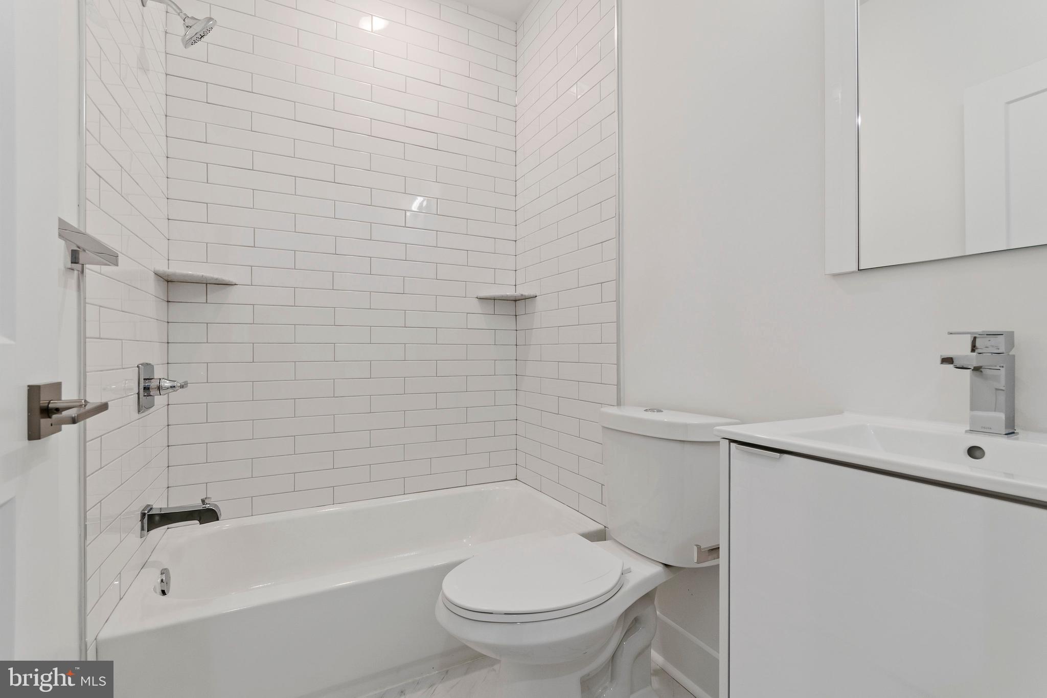 2904 West Diamond Street, Unit 4 Philadelphia, PA 19121 - Photo 11 of 14