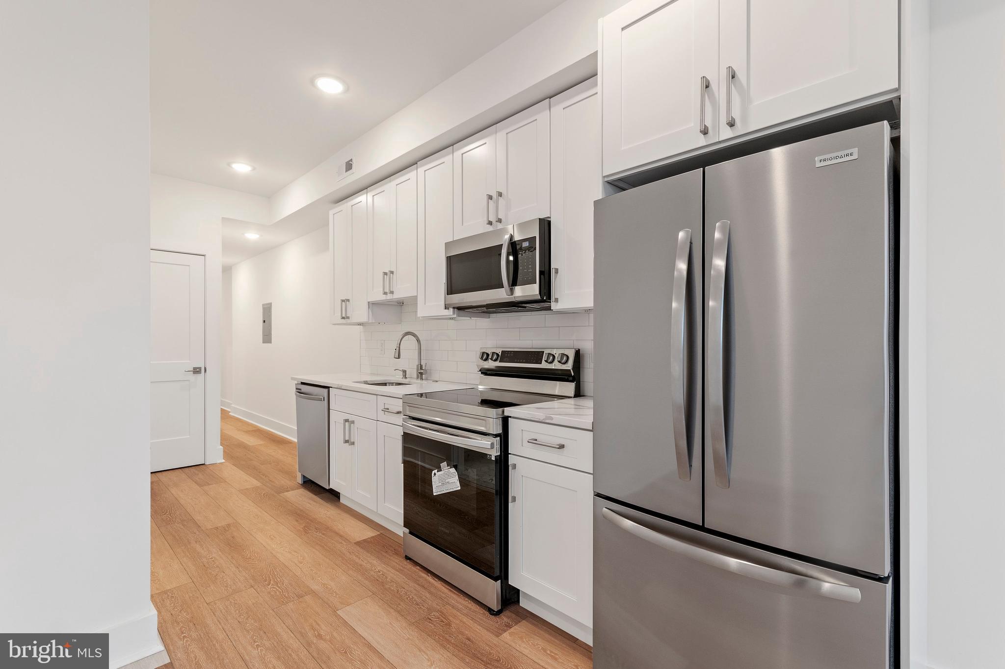 2904 West Diamond Street, Unit 4 Philadelphia, PA 19121 - Photo 2 of 14