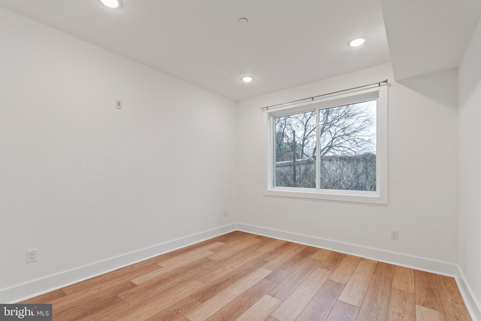 2904 West Diamond Street, Unit 4 Philadelphia, PA 19121 - Photo 7 of 14