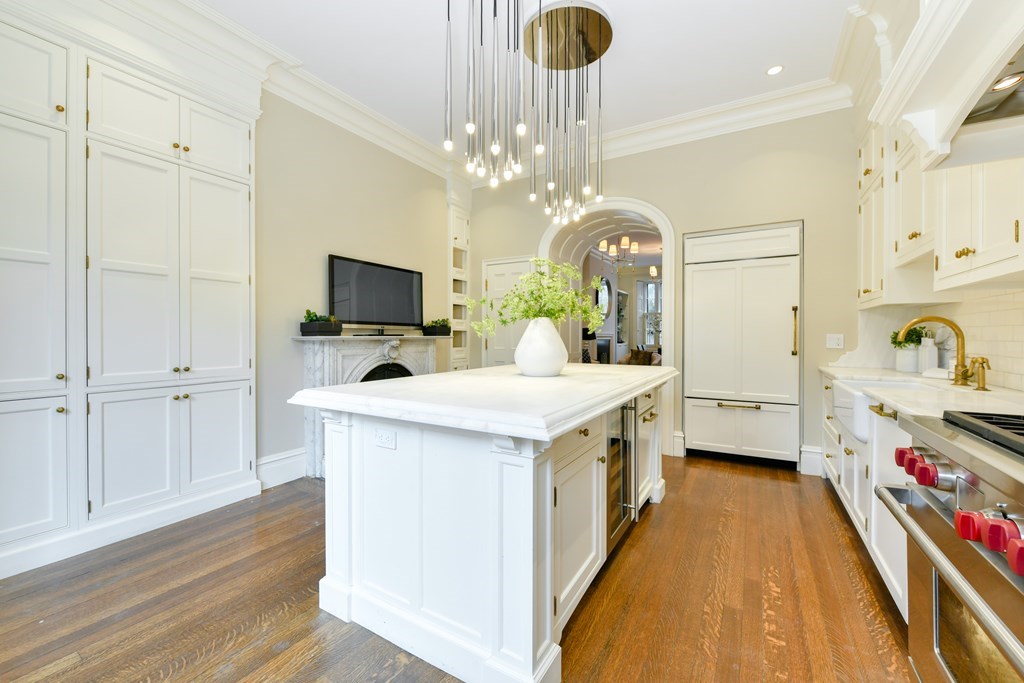 60 Chestnut Street Boston, MA 02108 - Photo 11 of 22