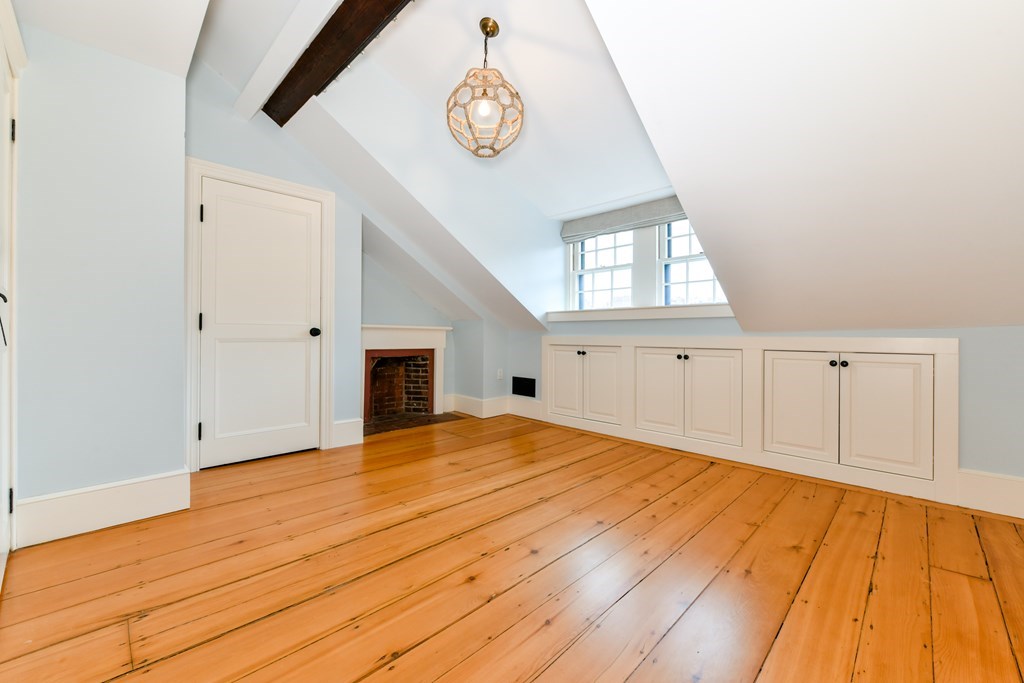 60 Chestnut Street Boston, MA 02108 - Photo 21 of 22