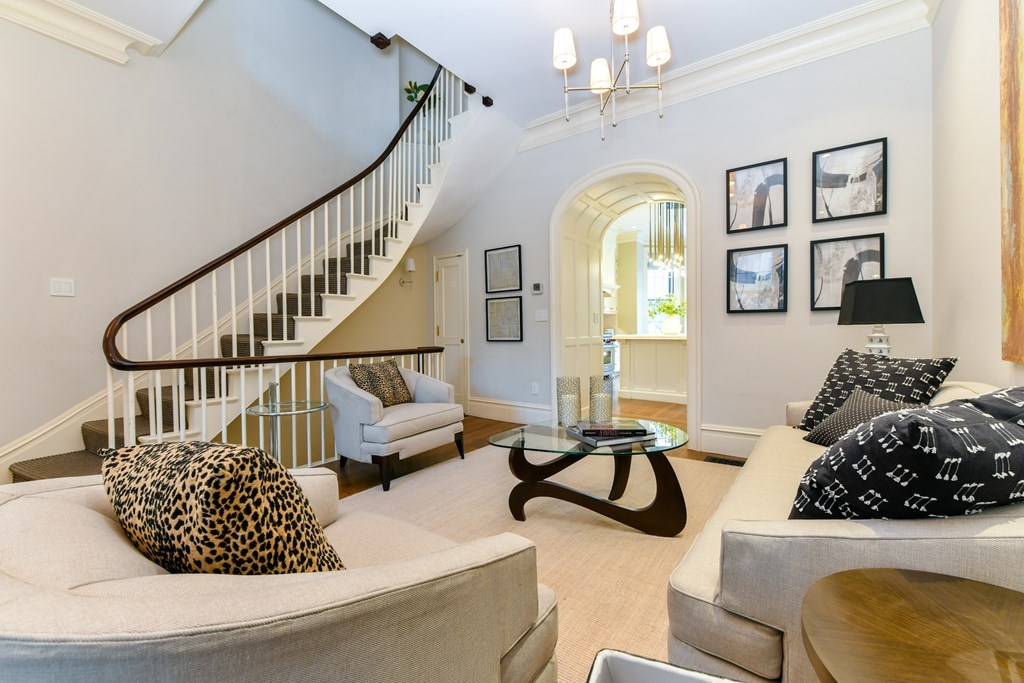 60 Chestnut Street Boston, MA 02108 - Photo 7 of 22