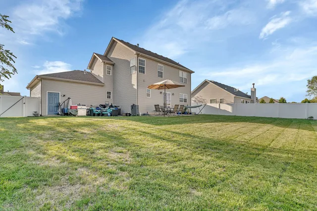 a view of outdoor space yard and patio