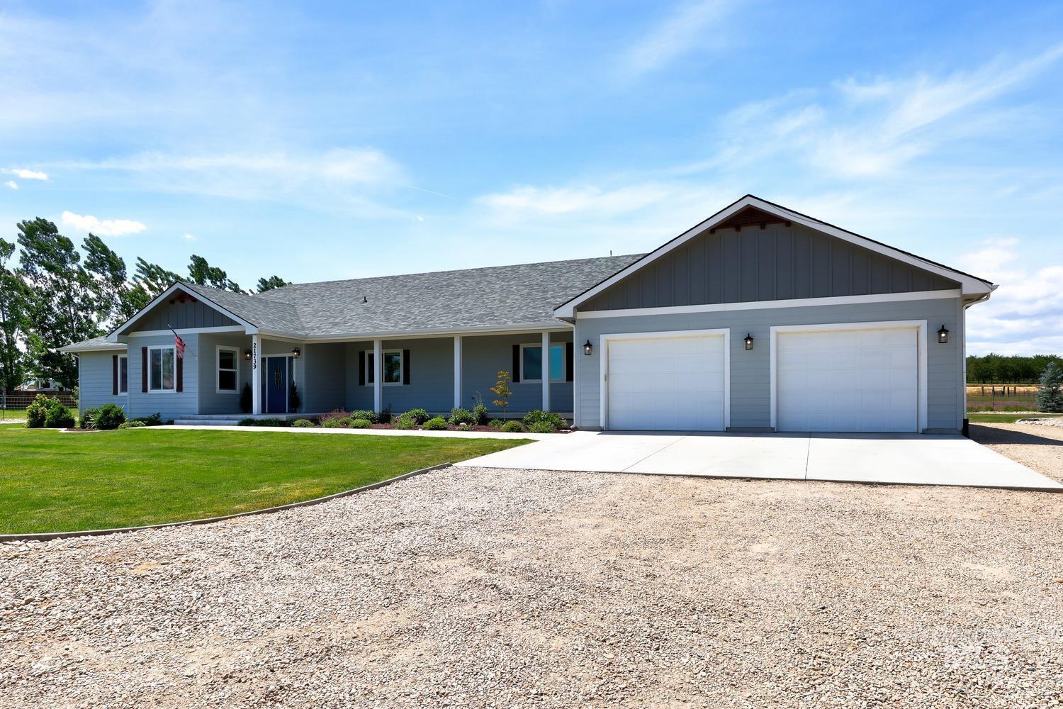 21739 Ustick Road Caldwell, ID 83607 - Photo 2 of 50