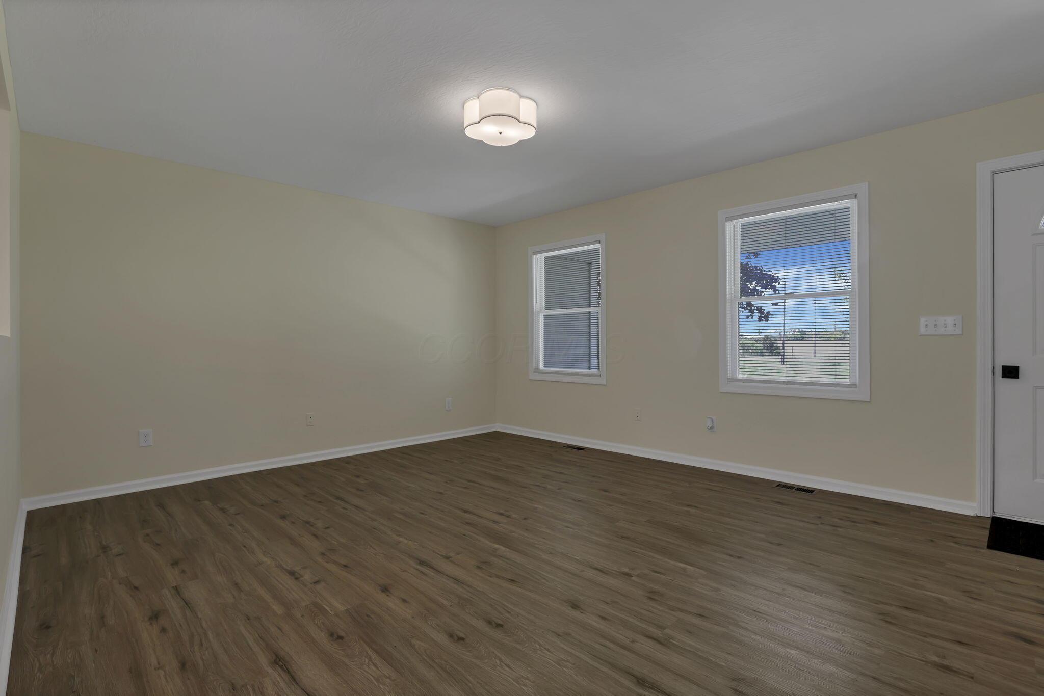 4777 Liberty Road Delaware, OH 43015 - Photo 10 of 50